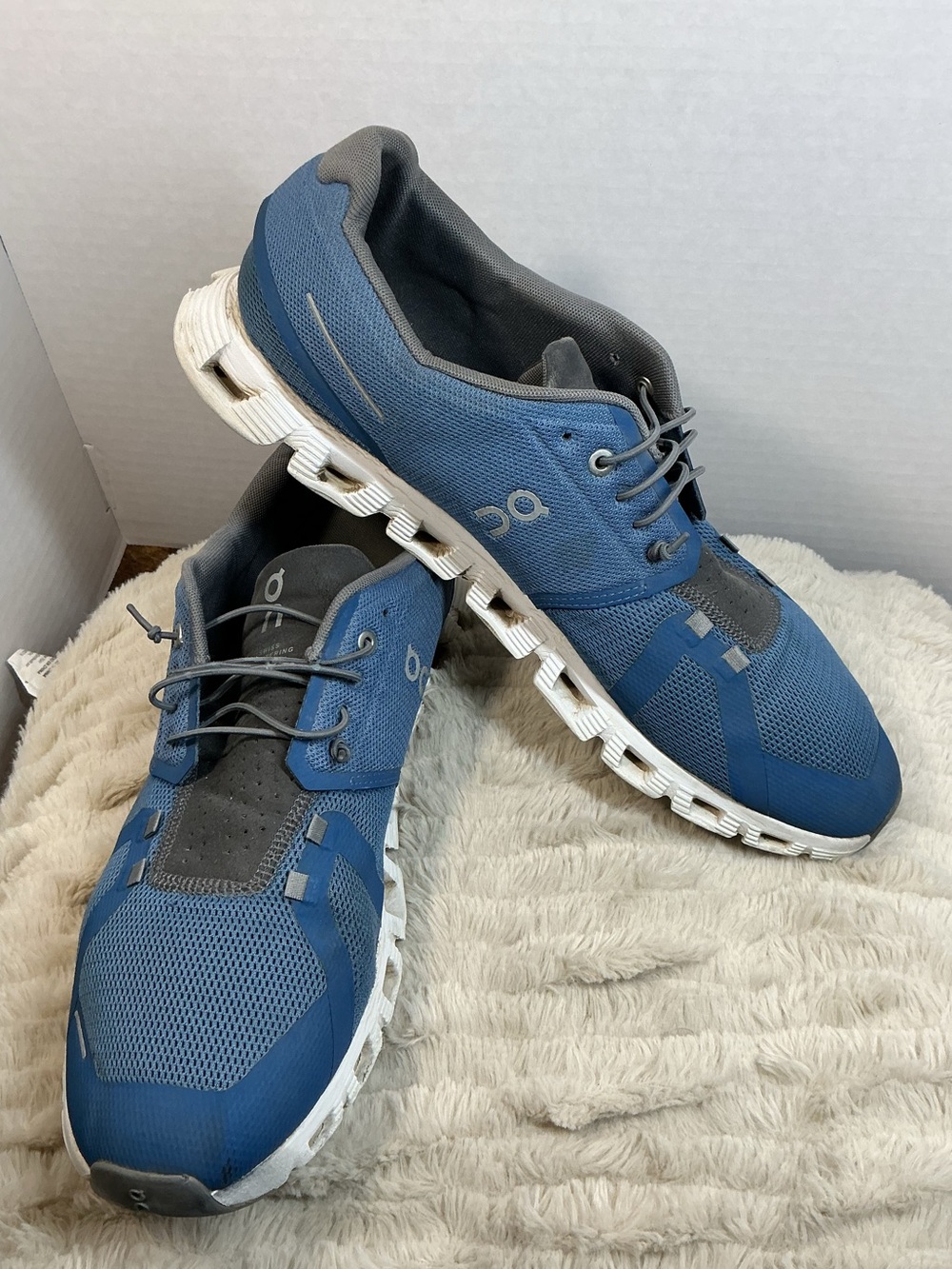 On Cloud 5 Men’s Size 13 Stellar Eclipse Blue Running Shoes 59.98374